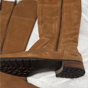 UGG Women's Brown Over the Knee Boots !!NEVER WORN
